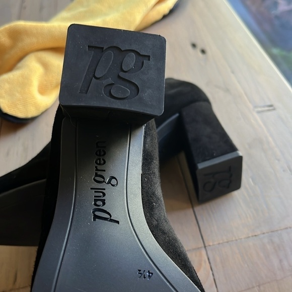 NIB. Paul Green Stacia Black Suede Ankle Bootie Size 6.5,7 - Picture 12 of 13